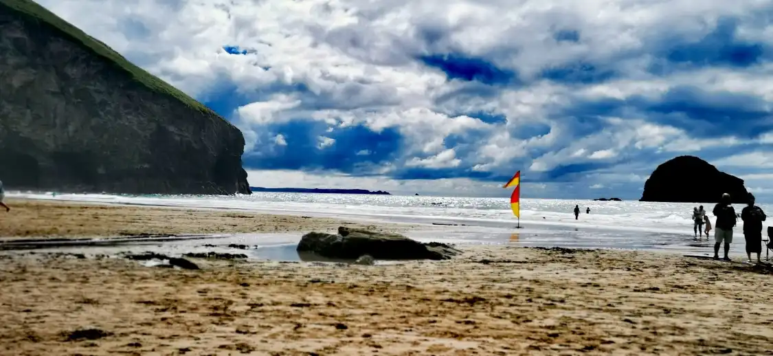 Hotels near Trebarwith Strand Beach