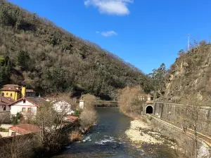 Centro de Interpretación del Poblado Minero de Bustiello