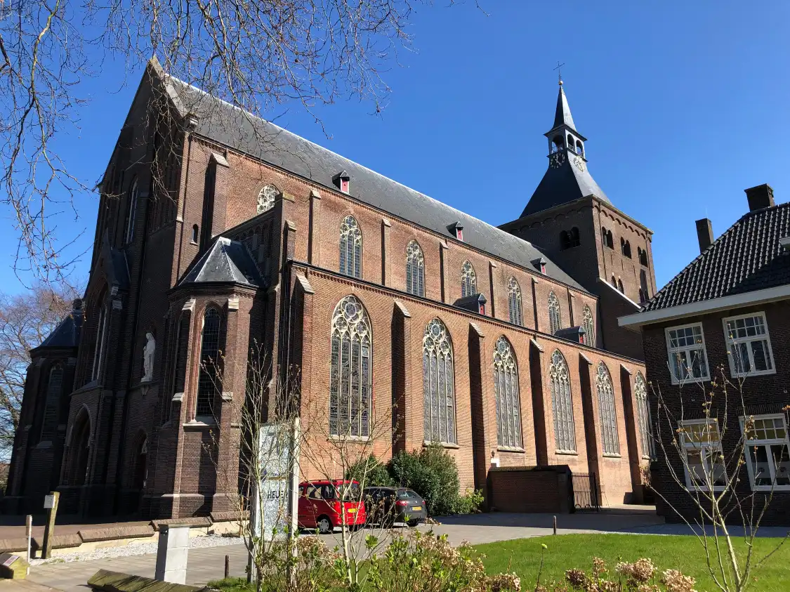Hotels near Goirkese kerk