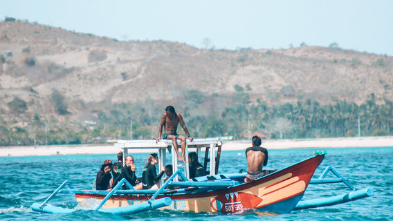 Heartbeach Lombok Surf Academy