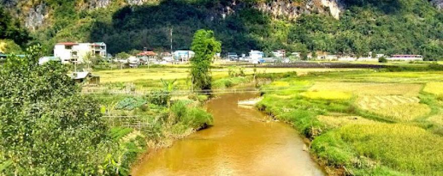 Nhà Văn hóa bản Panh Mong