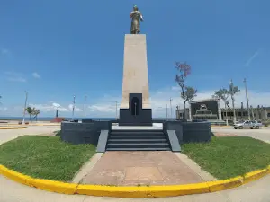 Paseo de las Escolleras