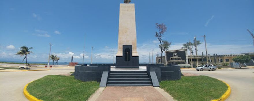 Paseo de las Escolleras