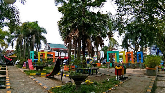 Taman Bermain Simpang Tiga Tangga Takat