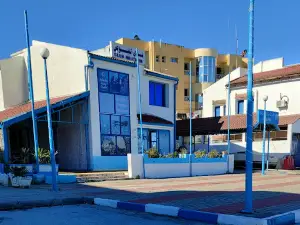Yacht Club