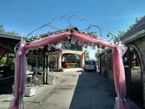 Atlantis Garden