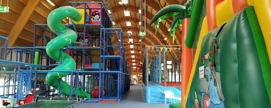Wal - indoor playground