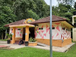 Kompleks Gua Ikan (Dabong, Kelantan)