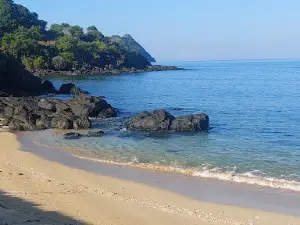 Pantai Glampar