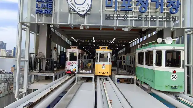 藍線公園膠囊火車青沙浦站