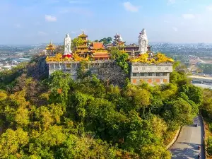 Chau Thoi Buddhist Temple
