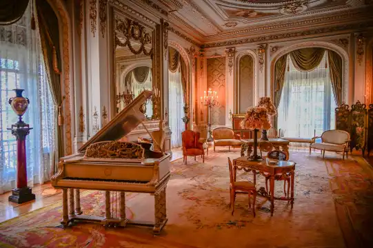 Hotels near Henry Morrison Flagler Museum