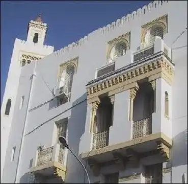 Hotels near Bab Bhar