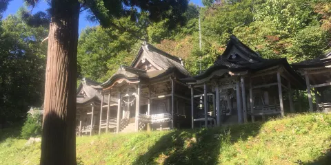 赤神神社五社堂