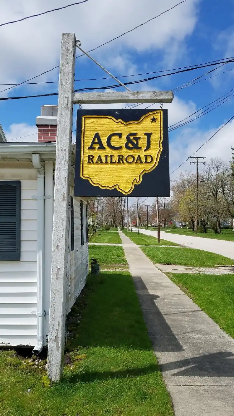 Bissell Maple Farm附近的飯店