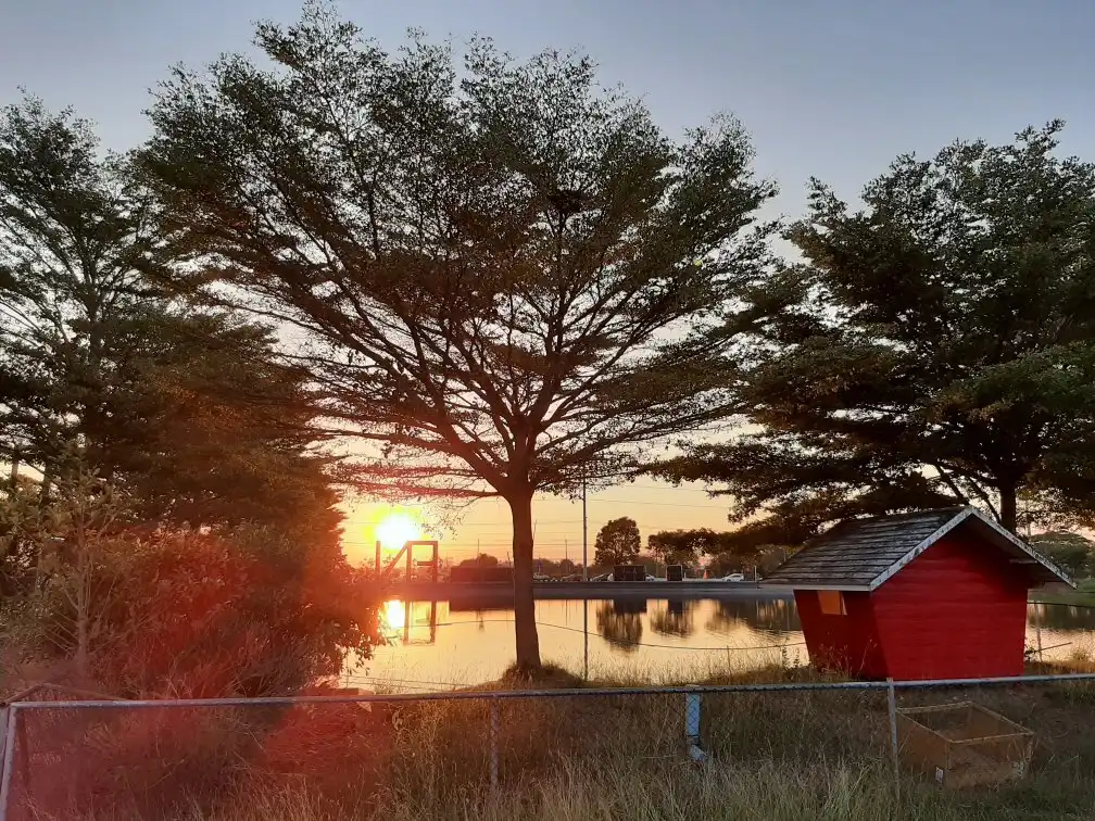 Hotels near Indra Statue