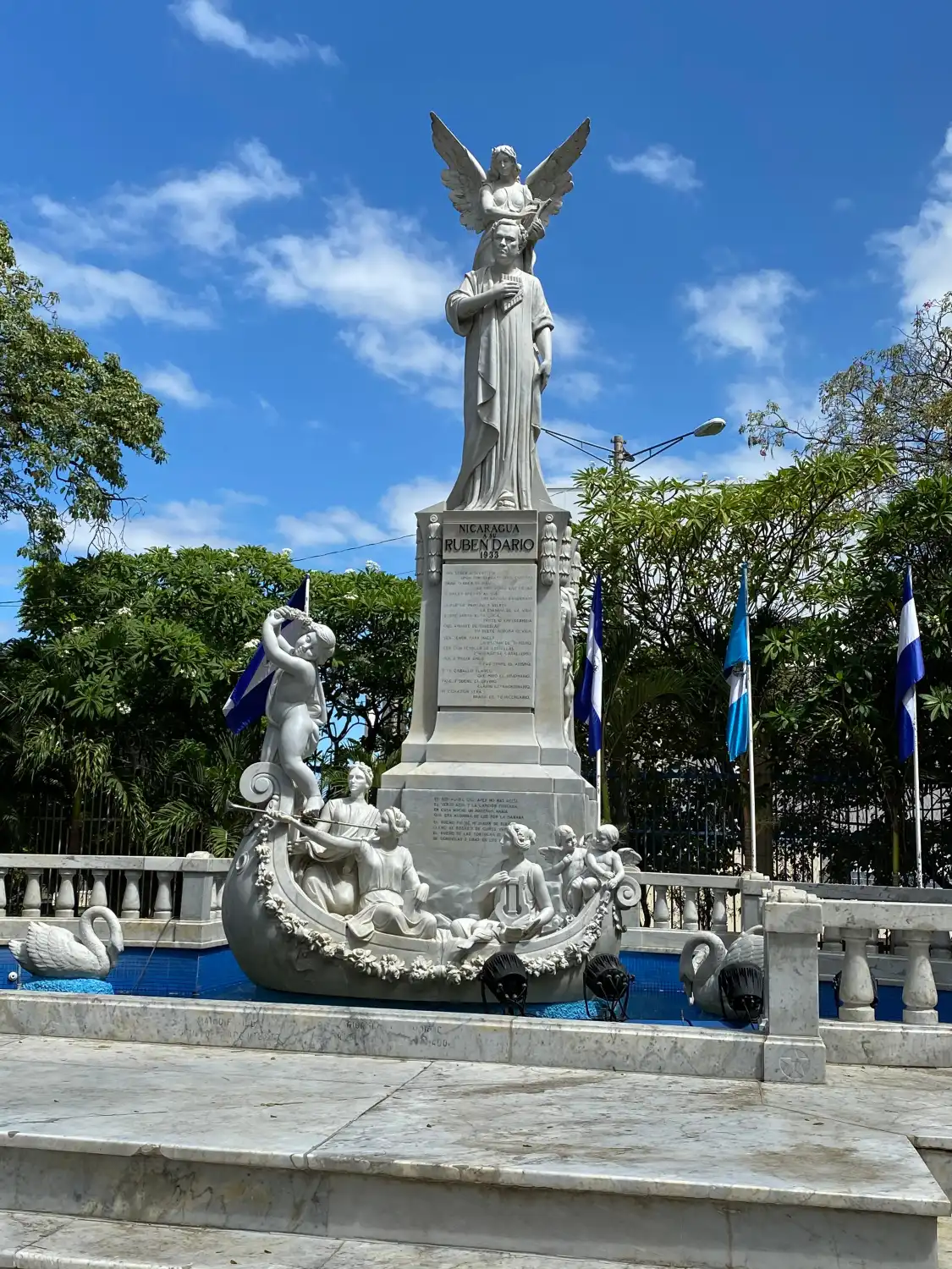 Hotels near El Malecon