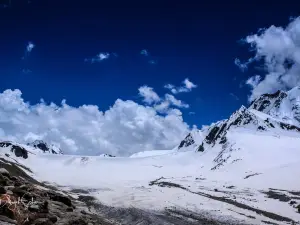 Darkot Pass