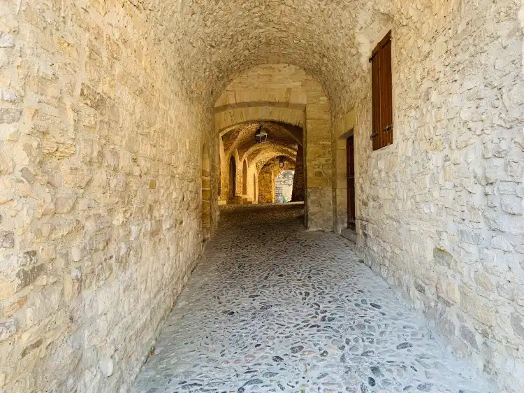 Hotels in Saint-Martin-de-Londres