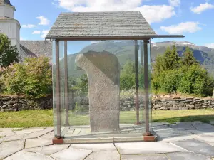 Vang Stone