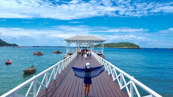 Koh Si Chang