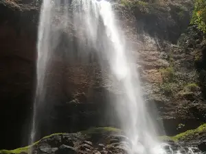 Cascada Kiki