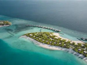 Fari Marina Village