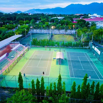SÂN BÓNG ĐÁ & TENNIS NGUYÊN KHANH