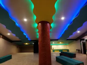 Punit Cineplex Biaora