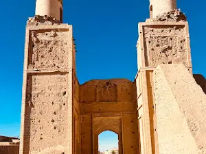 Nezamiyeh minarets