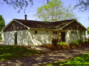 Whidden Park Campground & Cottages