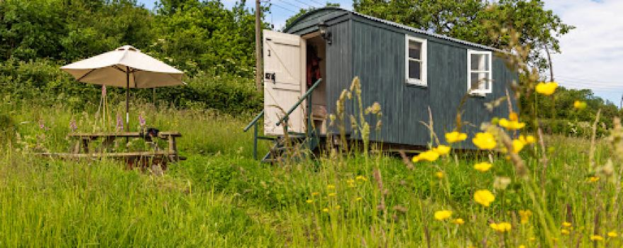 Garden End Farm Dairy, Caravan &Camping