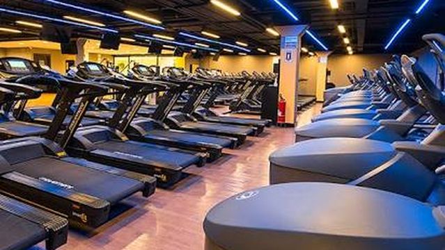 Academia Smart Fit - Moreira César