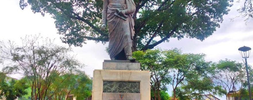 Simón Bolívar - Chinchiná Caldas Park