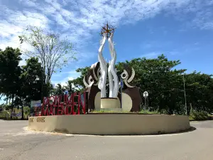 Monumen Tumatenden - Zero Point Minahasa Utara