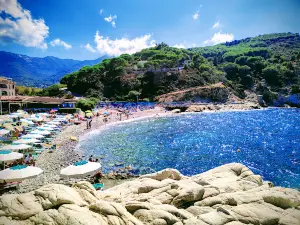 Spiaggia della Feniccia e Feniccetta