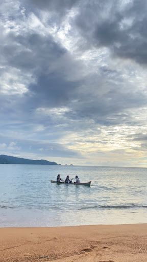Pantai Bobong