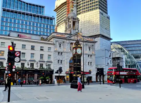 โรงแรมใกล้Little Ben