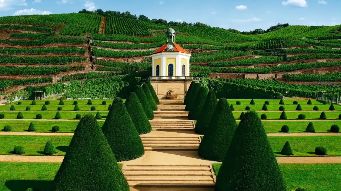 Hotels near Schloss Wackerbarth