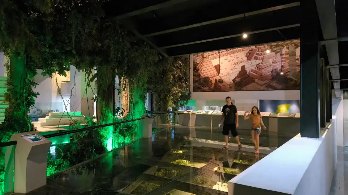 Hotels near Museum of Mayan Culture