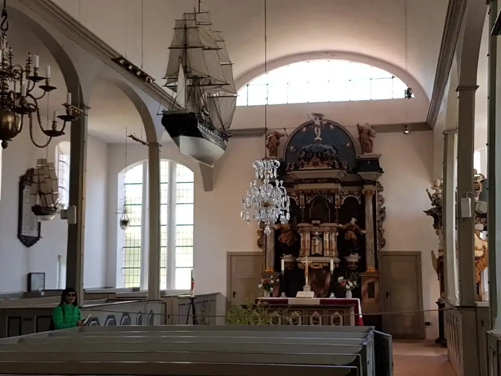 Отели рядом с достопримечательностью «Seemannskirche»