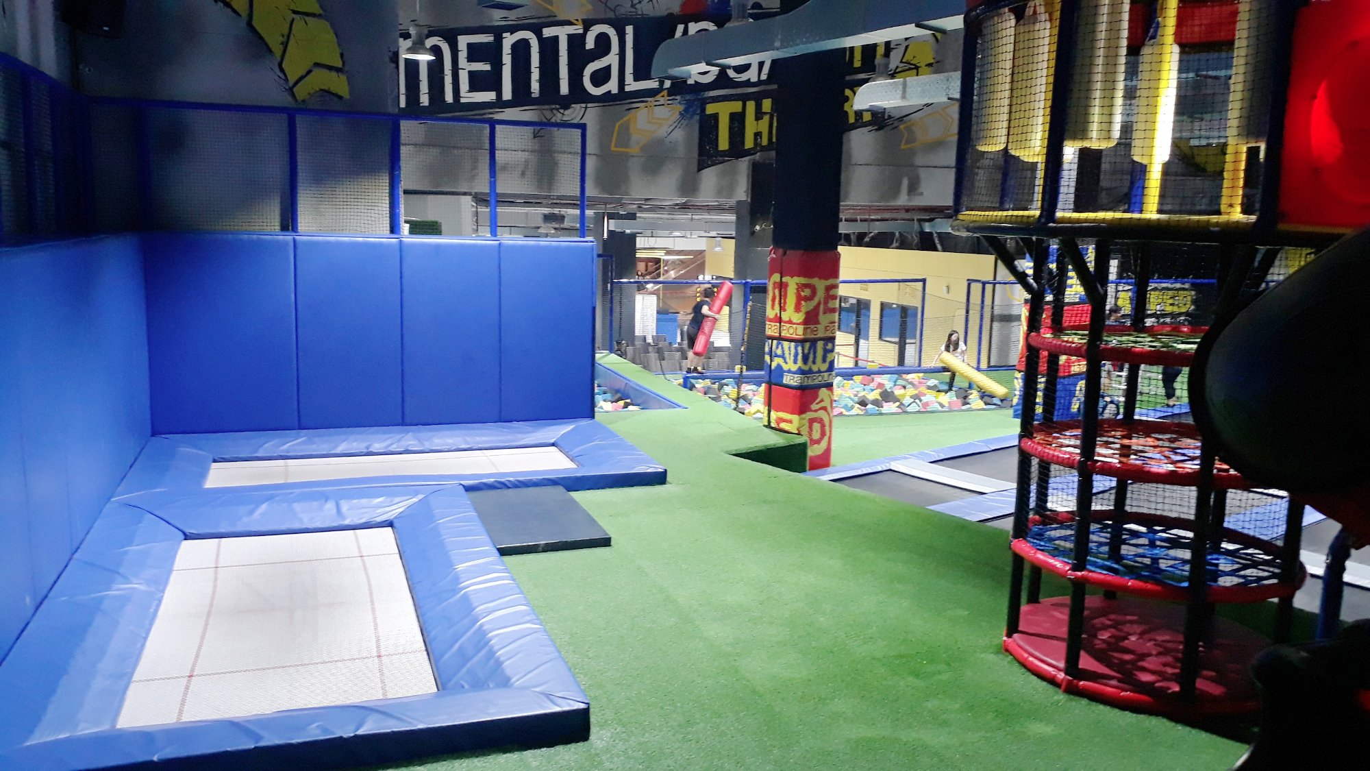 Amped Trampoline Park Tickets [2025] Promos, Prices, Reviews