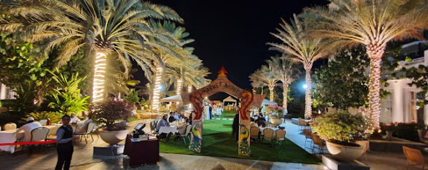 Crowne plaza swimming pool