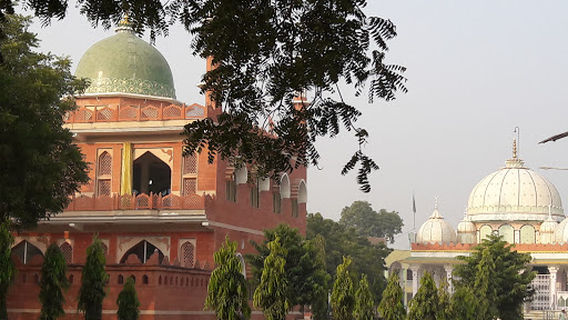 Baba Sadan Shah tomb