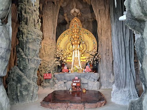 Tay Thien pagoda