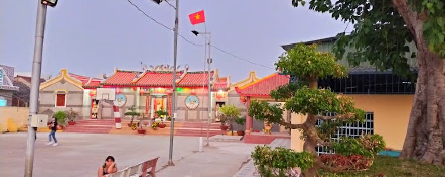 Vung Thom Guan Di Temple