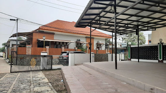Al Muslimun Mosque