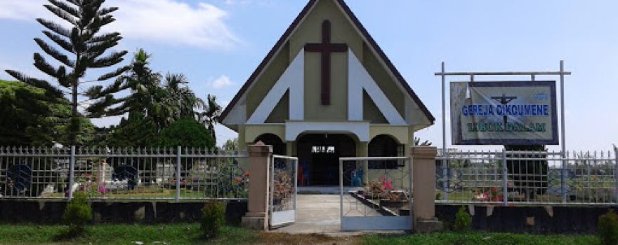 GEREJA HKBP LUBUK DALAM