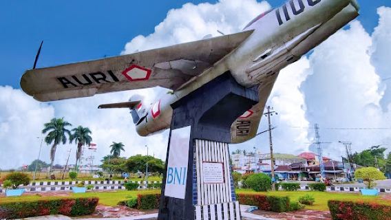 Bundaran Landasan Ulin Banjarbaru