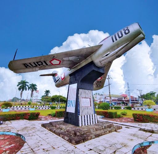 Bundaran Landasan Ulin Banjarbaru